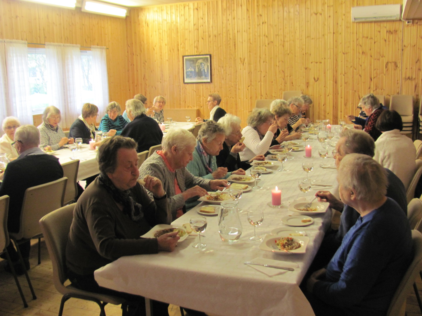 Busstur for eldre i 7. juni 2016 til Senja